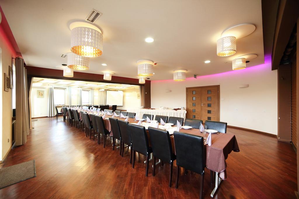 Abis Hotel Bystrzyca Klodzka Bagian luar foto